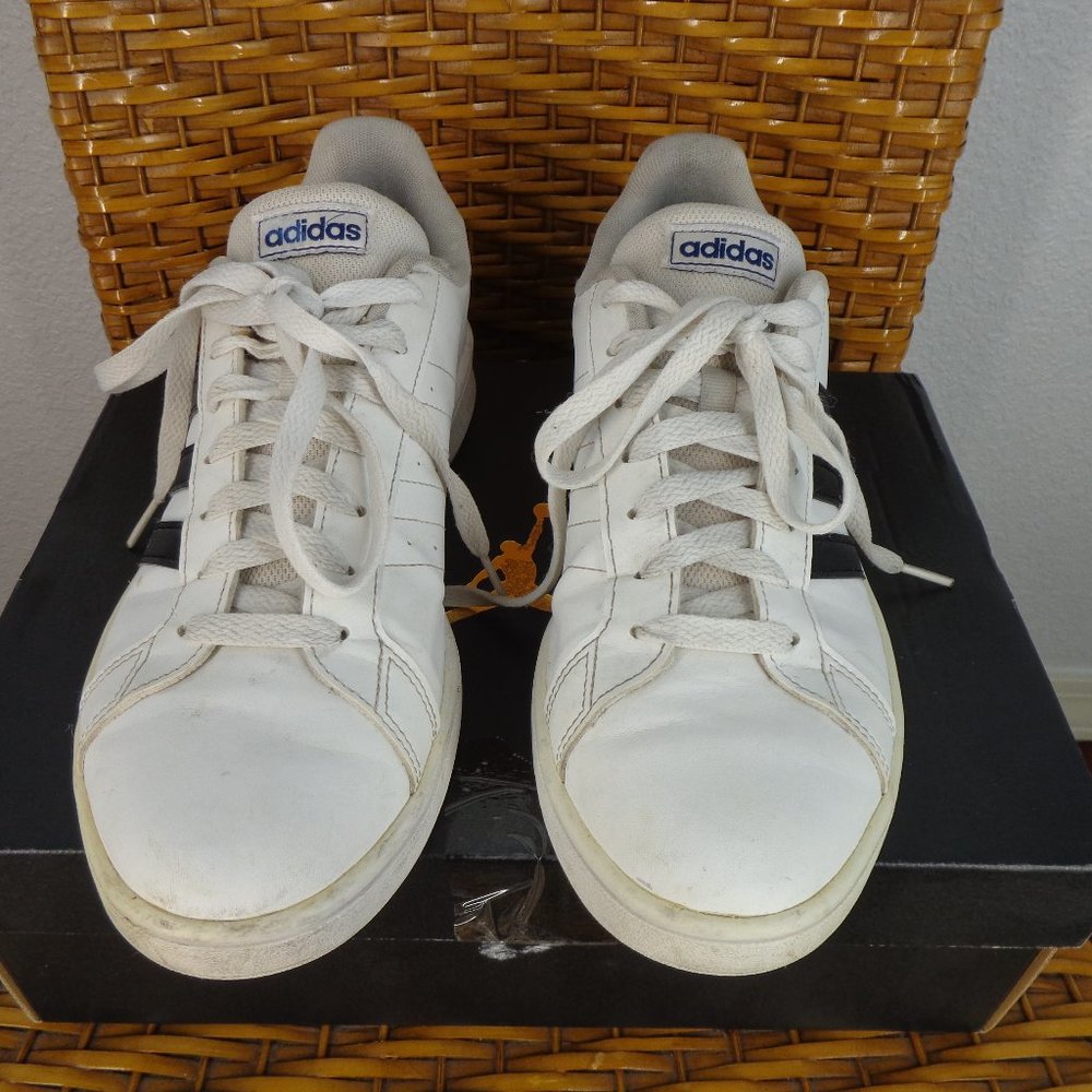 Adidas Mens Shoes 10 White Black Stripes Lace Up Low Top Athletic